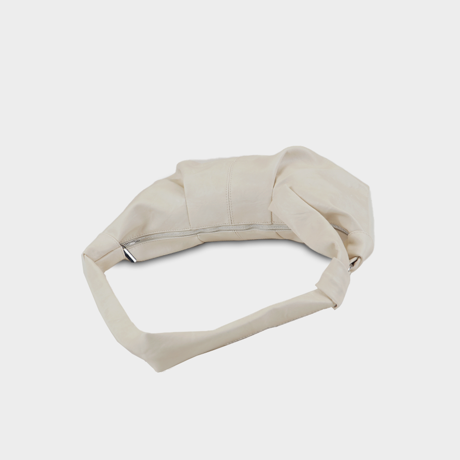 Ruched Hobo Baggue - Ivory