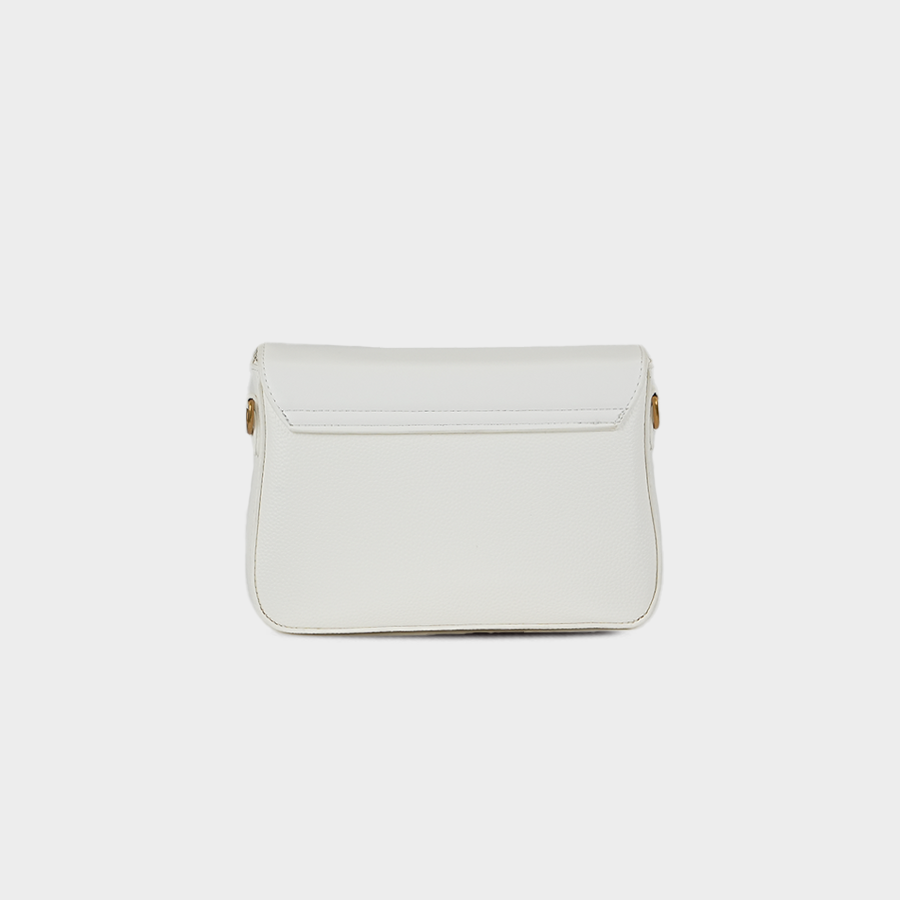 White Crossbody Baggue